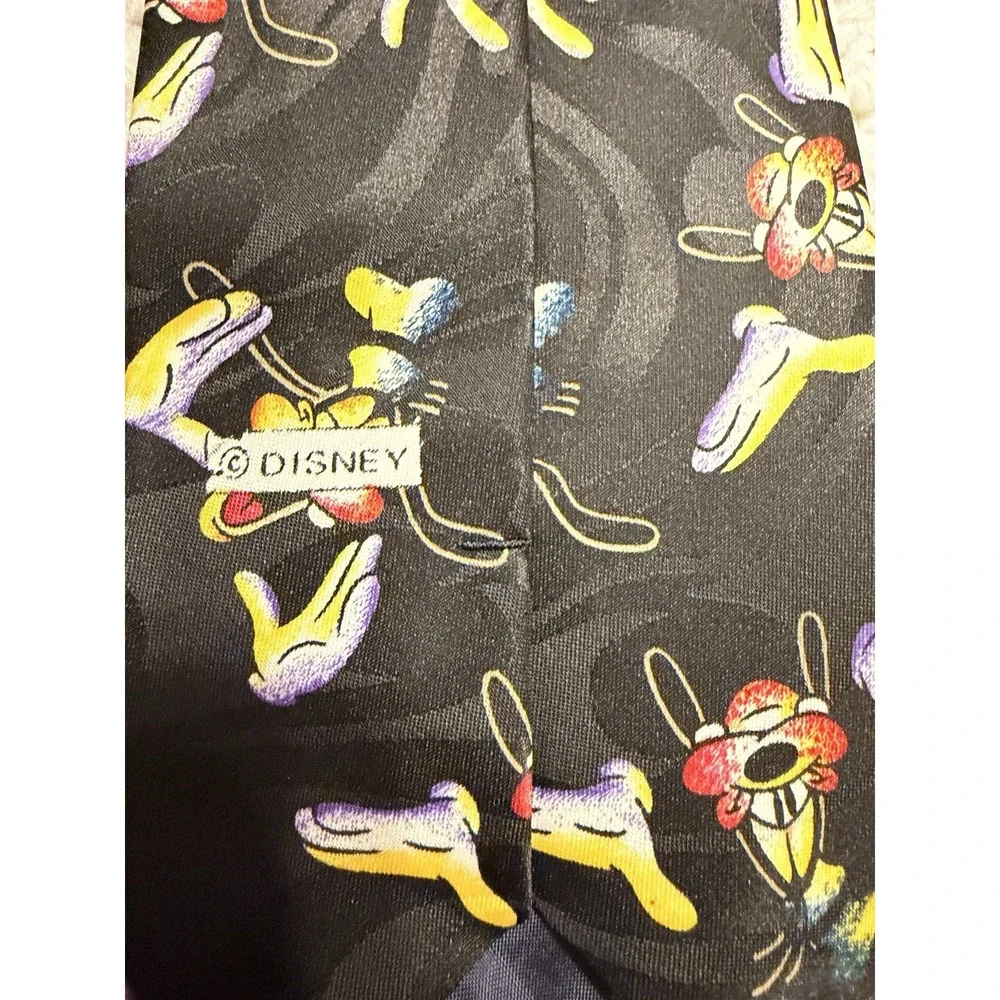 Disney Goofy Men's Black Necktie Tie